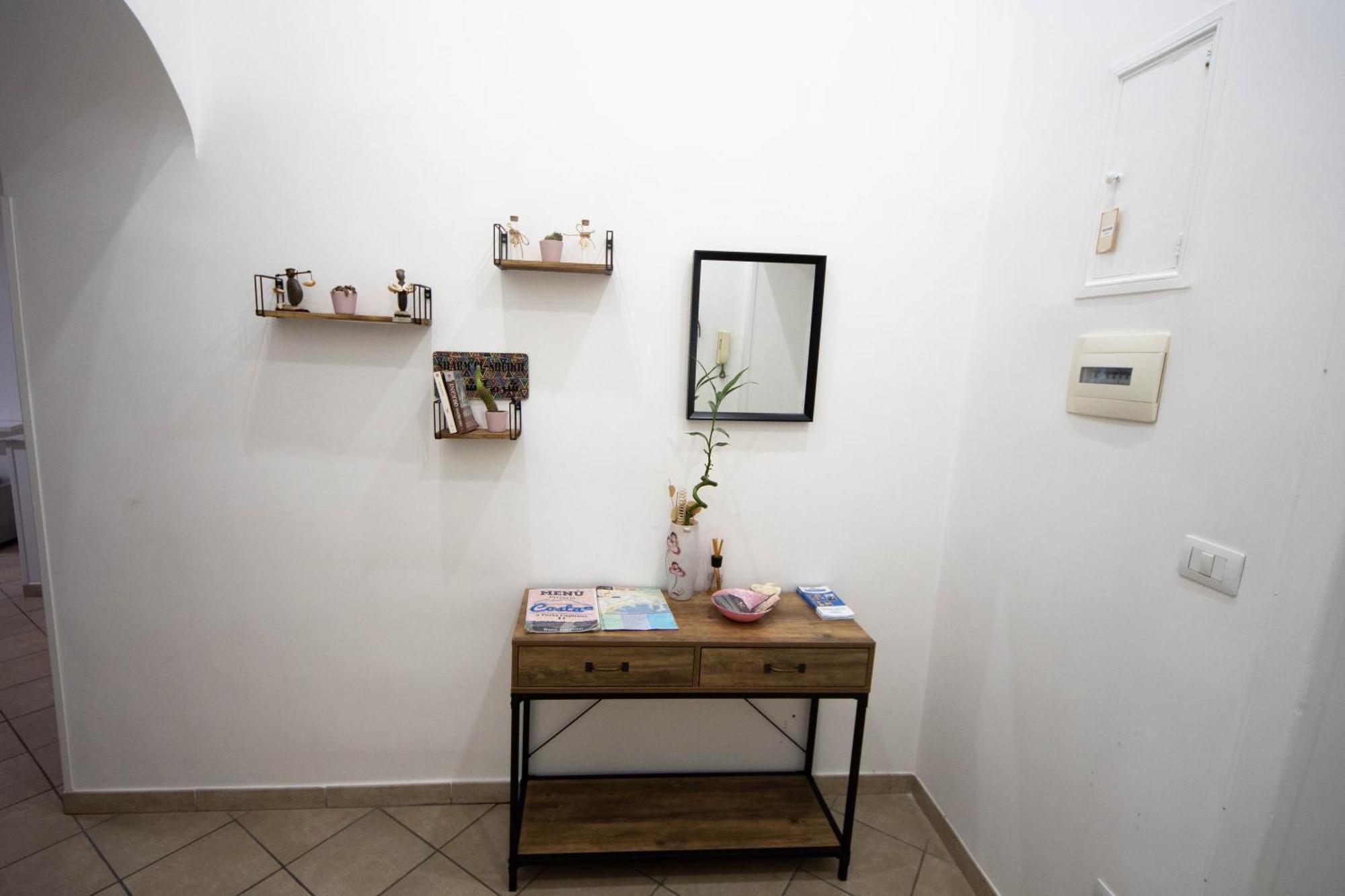 Buona Napoli Apartment Luaran gambar
